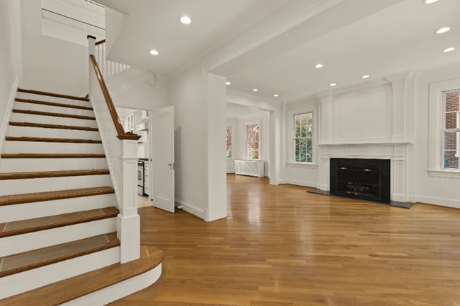 4115 38th St NW in Washington, DC - Building Photo - Building Photo