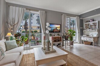 1032 1st St S in Jacksonville Beach, FL - Building Photo - Building Photo