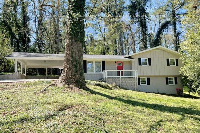 property at 1895 Harbin Rd SW