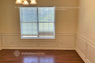 1429 Fall River Dr in Conyers, GA - Foto de edificio - Building Photo