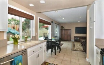 2374 San Joaquin Ct in Claremont, CA - Building Photo - Building Photo