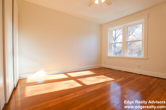 1898 Beacon St, Unit 1 in Brookline, MA - Building Photo - Building Photo