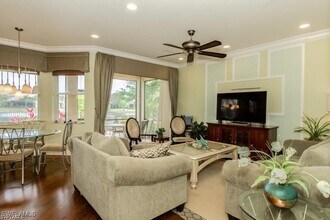 10305 Longleaf Pine Ct in Ft. Myers, FL - Foto de edificio - Building Photo