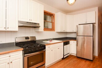 1445 W Cortez St, Unit K01J in Chicago, IL - Foto de edificio - Building Photo