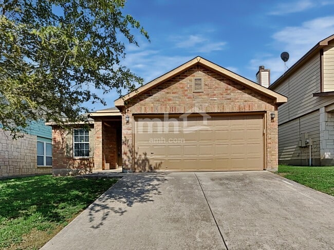 property at 118 Fontana Albero