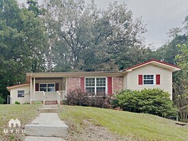 413 Westwood Ave, Unit 13-1318 in Adamsville, AL - Building Photo