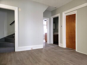 320 Crosby St in Akron, OH - Building Photo - Building Photo