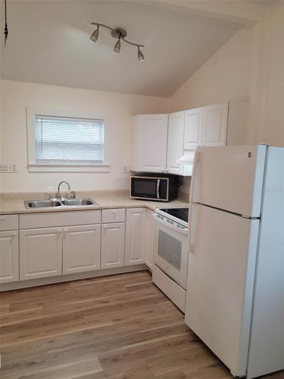 1751 Fruitville Rd in Sarasota, FL - Building Photo - Building Photo
