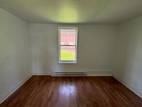 123 College Ave in Waterville, ME - Building Photo - Building Photo