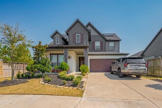 4607 Cold Stream Ct in Fulshear, TX - Foto de edificio - Building Photo