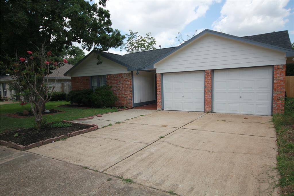 22138 Birch Valley Dr in Katy, TX - Foto de edificio