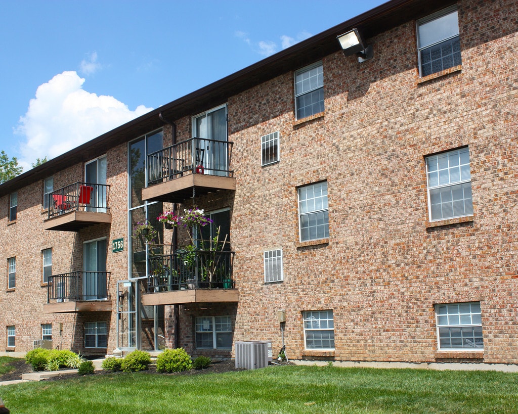 Crown Crossing Apartments in Amelia, OH