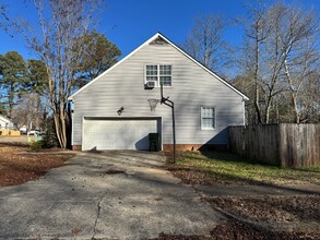 135 Suffolk Dr in Madison, AL - Building Photo - Building Photo