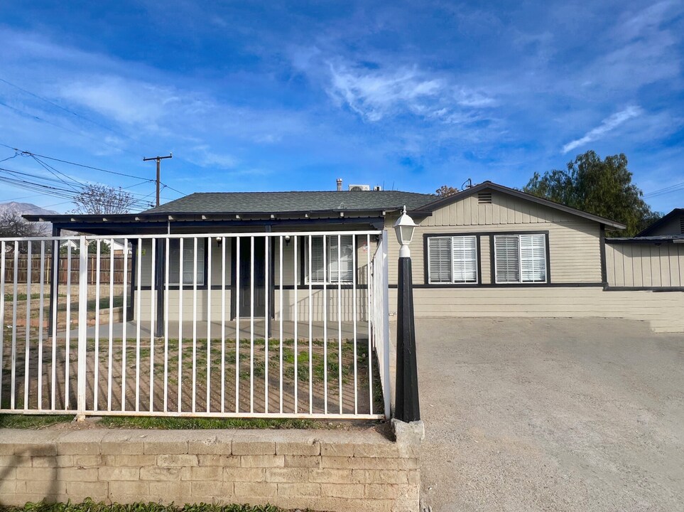 12309 Adams St-Unit -A in Yucaipa, CA - Building Photo