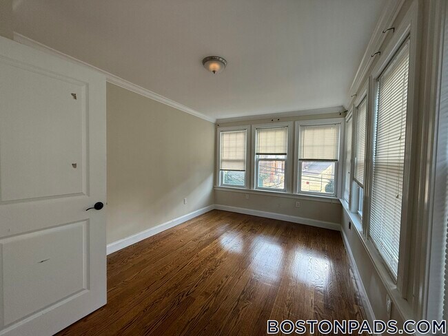 50-52 Townsend St. in Boston, MA - Building Photo - Building Photo