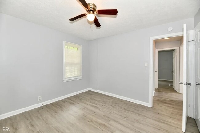 2966 N Olney St in Indianapolis, IN - Building Photo - Building Photo