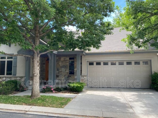 2178 Netties Pl in Holladay, UT - Building Photo - Building Photo