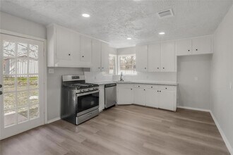7418 Wiley Rd in Houston, TX - Building Photo - Building Photo