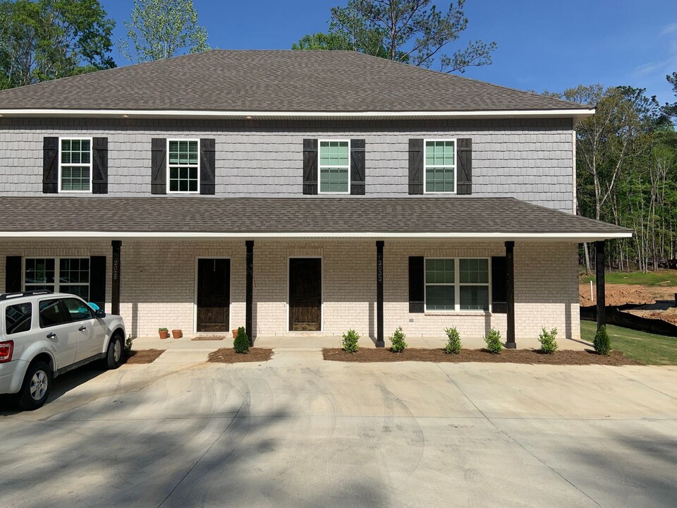 2033 Downs Way in Auburn, AL - Building Photo