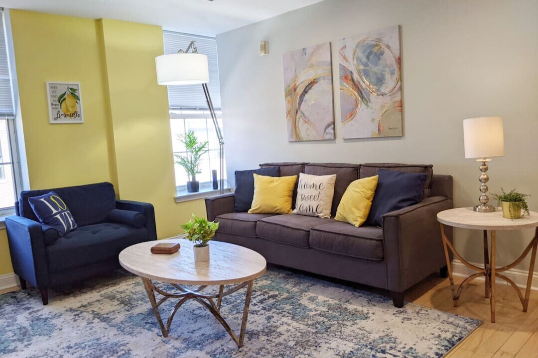 248 Market St in Philadelphia, PA - Foto de edificio