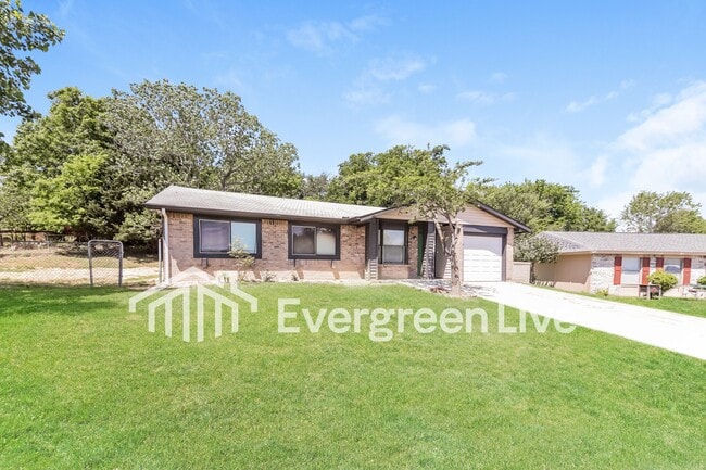 1225 Bard Dr in Garland, TX - Building Photo - Building Photo