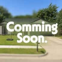 6616 Moss Ln in Watauga, TX - Building Photo