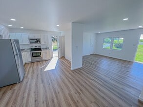 2015 Rising Sun Rd in Slatington, PA - Foto de edificio - Building Photo