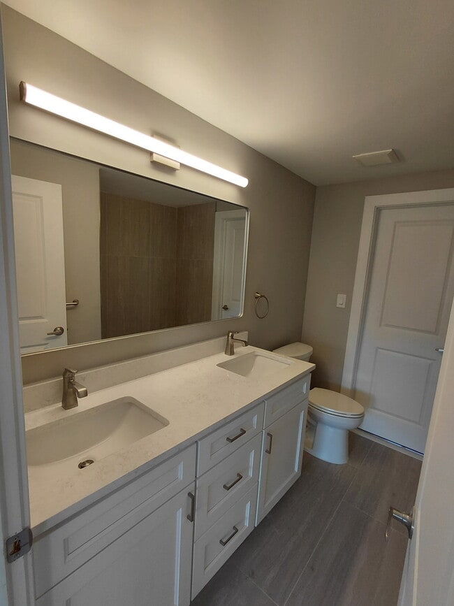 property at 14826 La Grande Plz