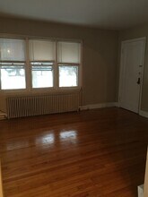1733 Washington Ave Ext in Rensselaer, NY - Building Photo - Building Photo