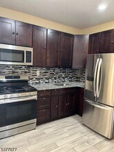 71 Irving St in Newark, NJ - Building Photo - Building Photo