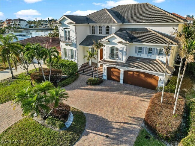 property at 405 Tradewinds Ave