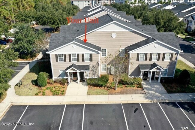 575 Oakleaf Plantation Pkwy, Unit 516 in Orange Park, FL - Foto de edificio - Building Photo