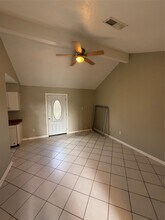 5414 Hazel St in Baytown, TX - Building Photo - Building Photo