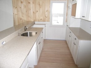 99 N Shore Blvd in Sandwich, MA - Building Photo - Building Photo