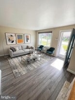 3566 Dudley Ave in Baltimore, MD - Building Photo