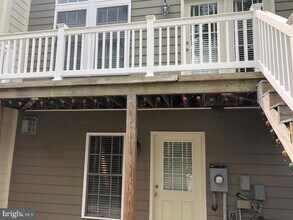 1045 Hotchkiss Pl in Fredericksburg, VA - Building Photo - Building Photo