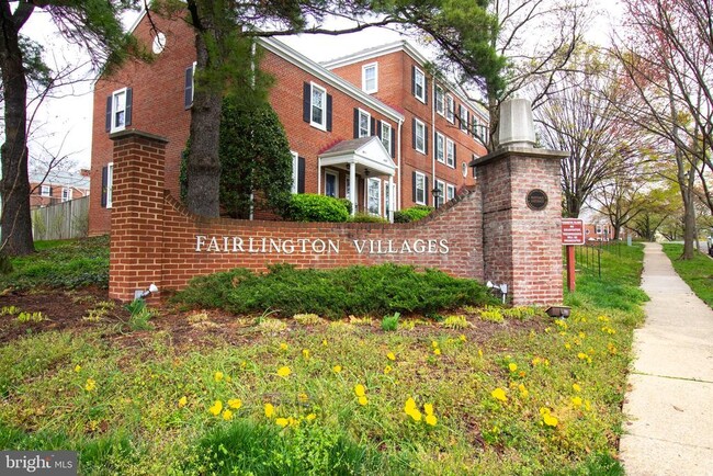2900 S Buchanan St in Arlington, VA - Building Photo - Building Photo