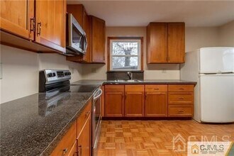 346 Carteret Ave in Carteret, NJ - Building Photo - Building Photo