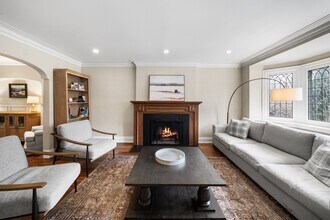 177 Glenview Ave in Toronto, ON - Building Photo - Building Photo