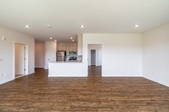 Spring Street Residences in Wallington, NJ - Foto de edificio - Interior Photo