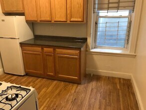 1810 Commonwealth Ave, Unit 1 in Boston, MA - Building Photo - Building Photo