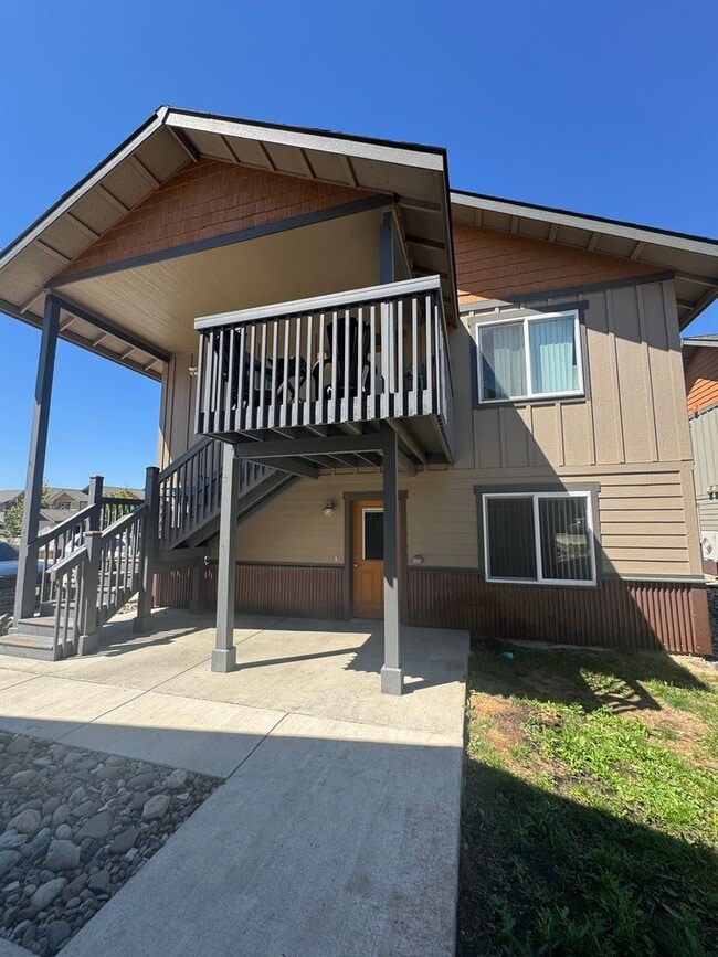 property at 2233 Airport Rd