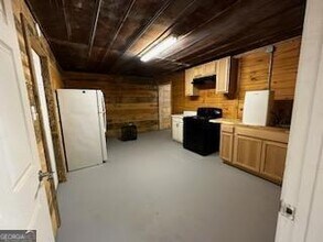 2480 Pennington Rd in Newborn, GA - Building Photo - Building Photo