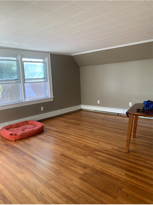 101 Malvern Rd in Worcester, MA - Building Photo