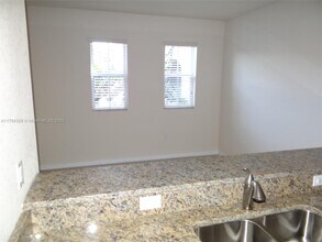8650 NW 97th Ave in Doral, FL - Building Photo - Building Photo