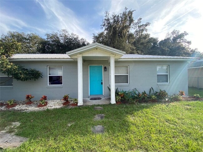 property at 4044 Willow S Dr