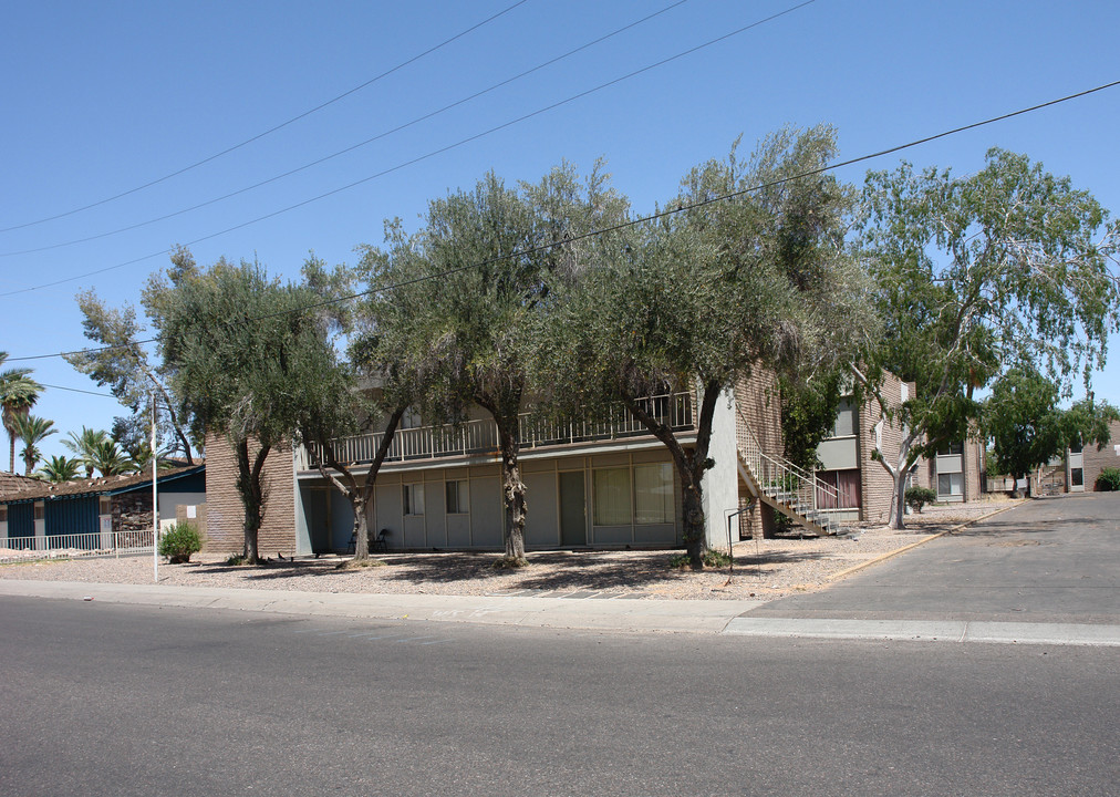 Citrus Acres in Phoenix, AZ - Building Photo