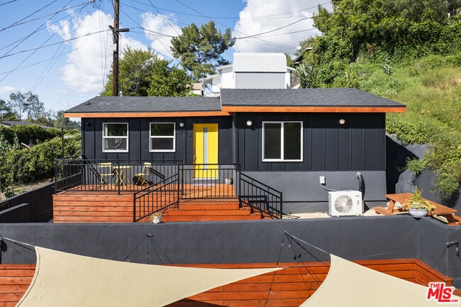 property at 3015 1/2 Future Pl