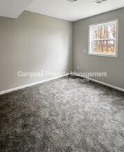 3614 Douglas Ave in Kalamazoo, MI - Building Photo - Building Photo
