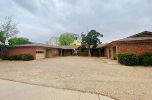 2606 Vicksburg Ave in Lubbock, TX - Building Photo